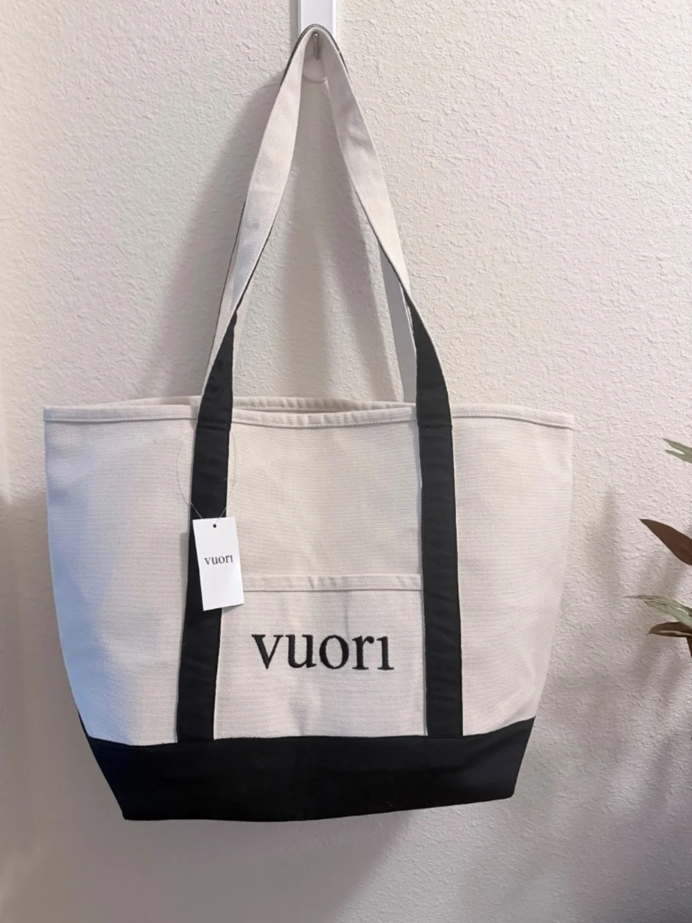 NWT Vuori Limited Edition Canvas Tote Bag